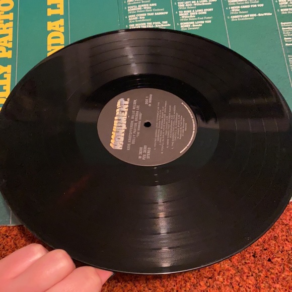 Vintage Country Dolly/Willie/Kris/Brenda Vinyl Record - Picture 8 of 8